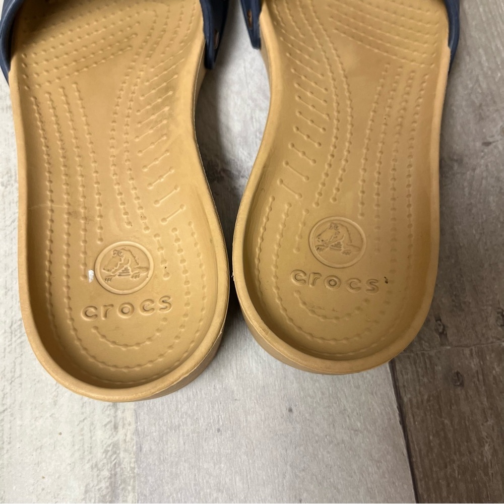 Crocs Sarah Blue Buckle Slip On Sandals Size 9 - Picture 4 of 9